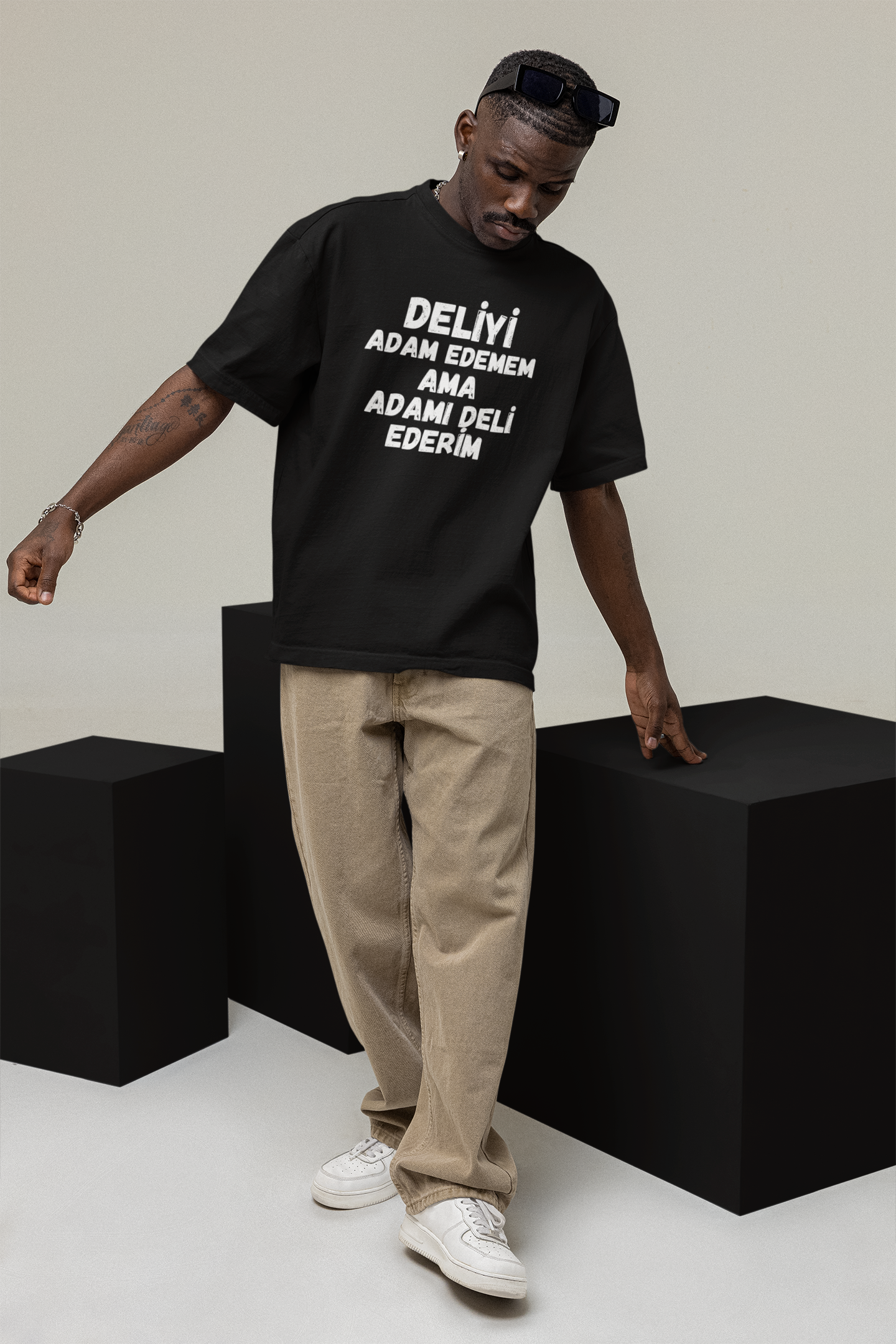 Deli - Oversized Unisex T-Shirt