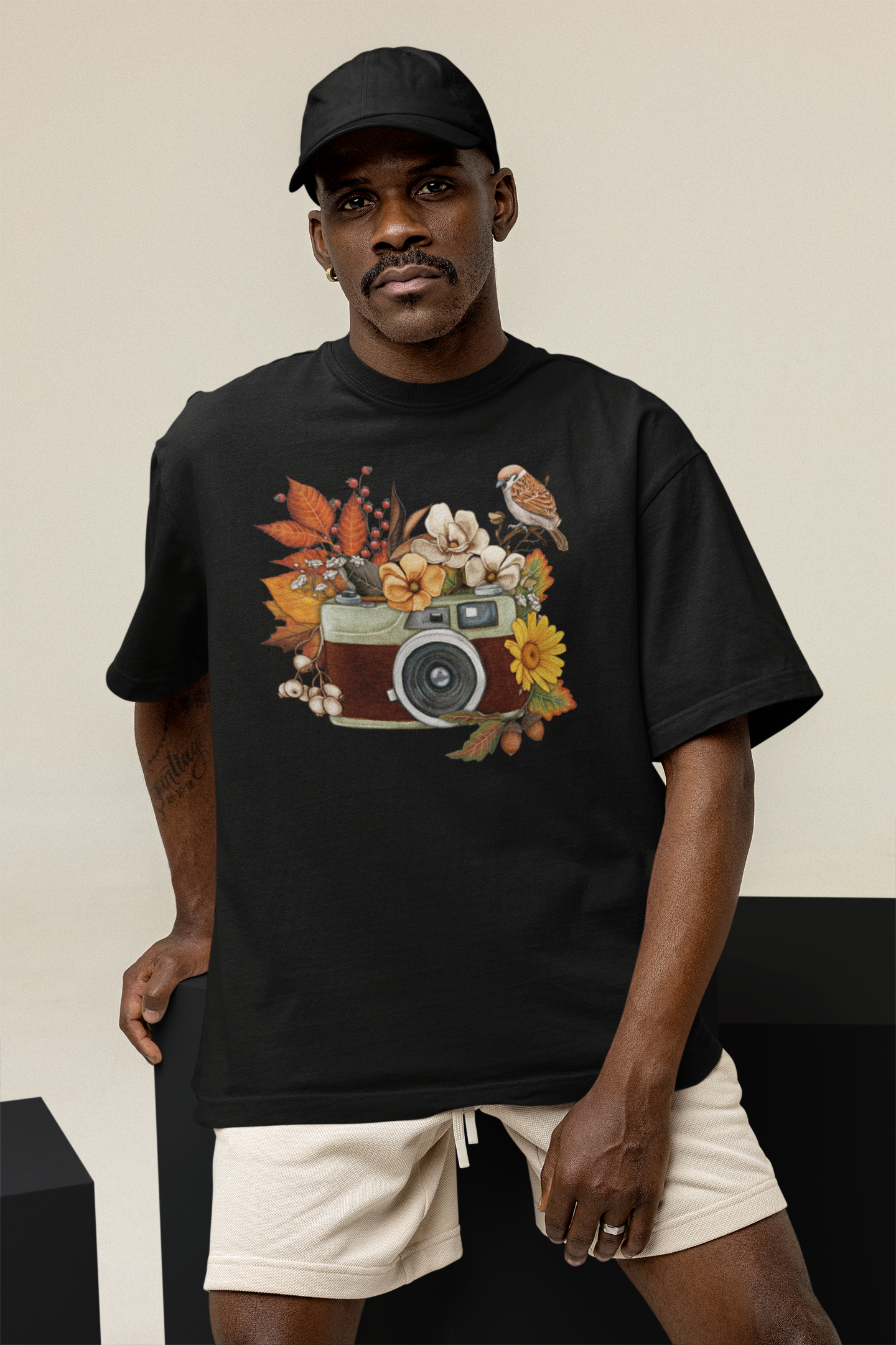 Watercolor Camera Flower Red - Oversized Unisex T-Shirt